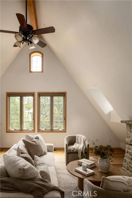 Lake Arrowhead, CA 92352,313 John Muir RD