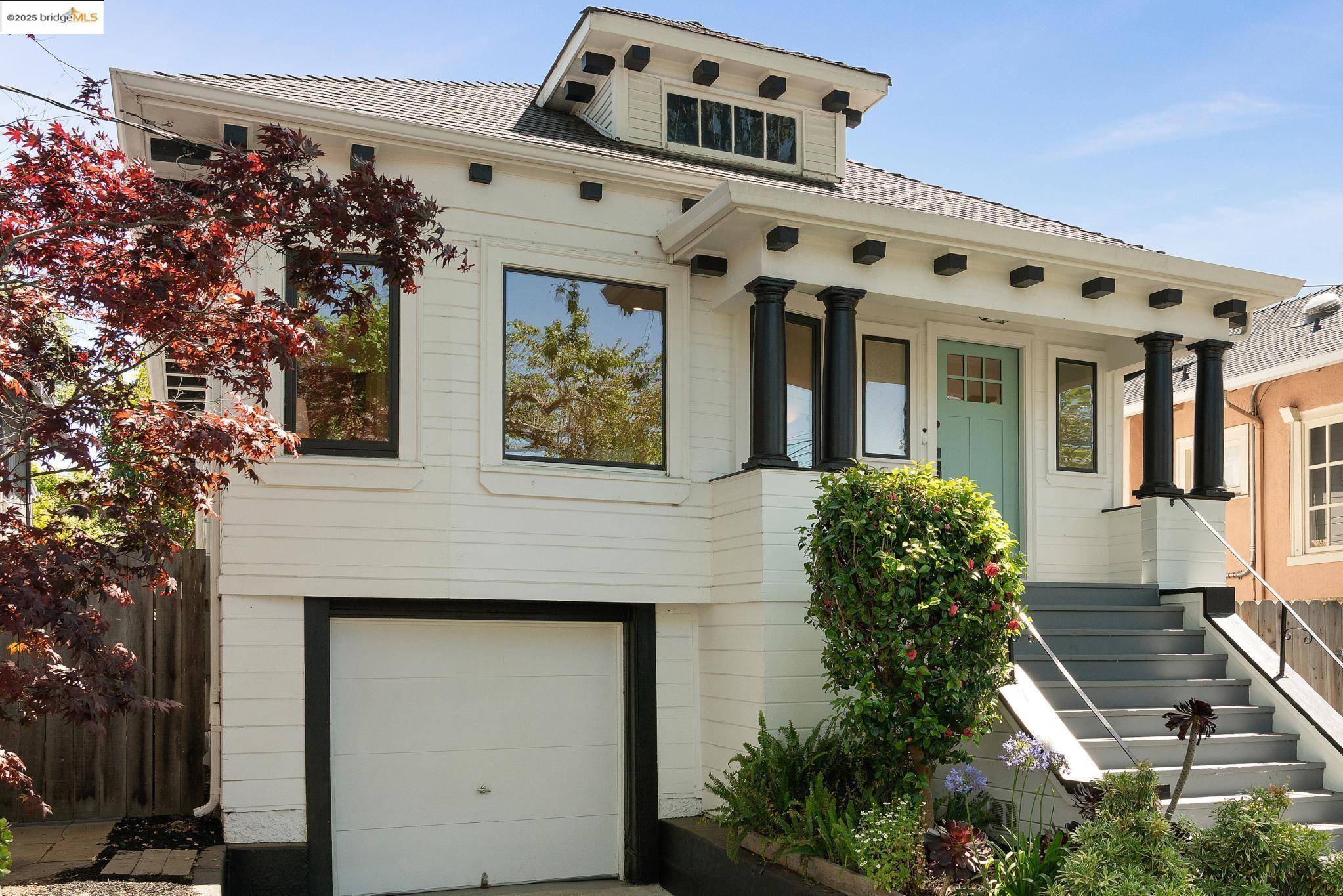 Berkeley, CA 94702,1412 Alcatraz Ave