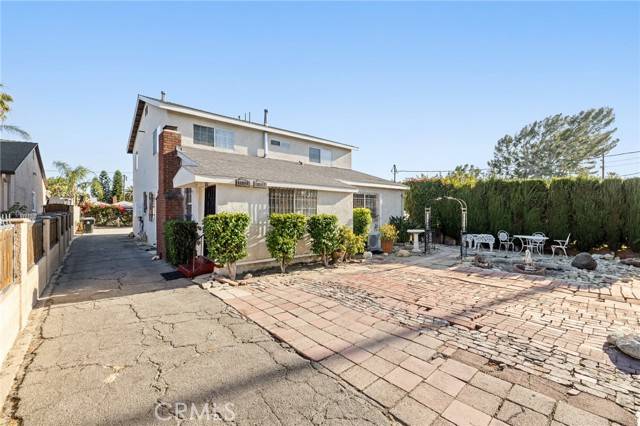 North Hollywood, CA 91606,11840 Archwood ST