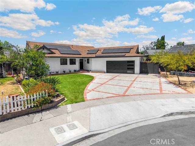 Tustin, CA 92780,1292 Tiffany PL
