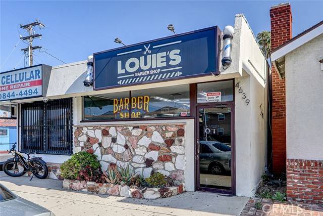 Hawthorne, CA 90250,4639 W El Segundo BLD