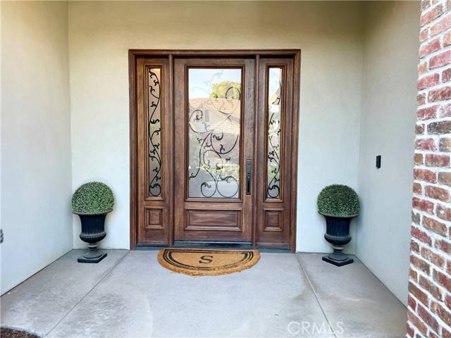 Merced, CA 95340,1371 Silhouette CT