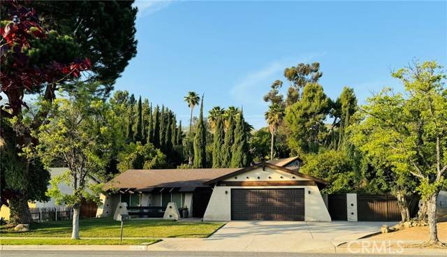 Highland, CA 92346,3758 Piedmont DR