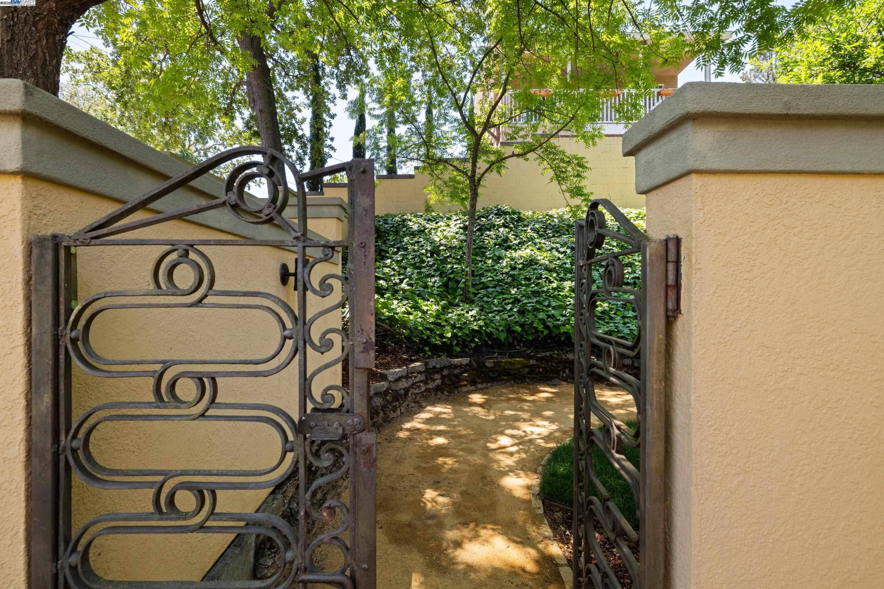 Pleasanton, CA 94566,4457 LINDA WAY