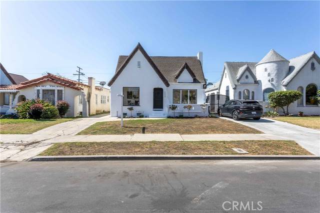 Los Angeles, CA 90044,1116 W 80th ST