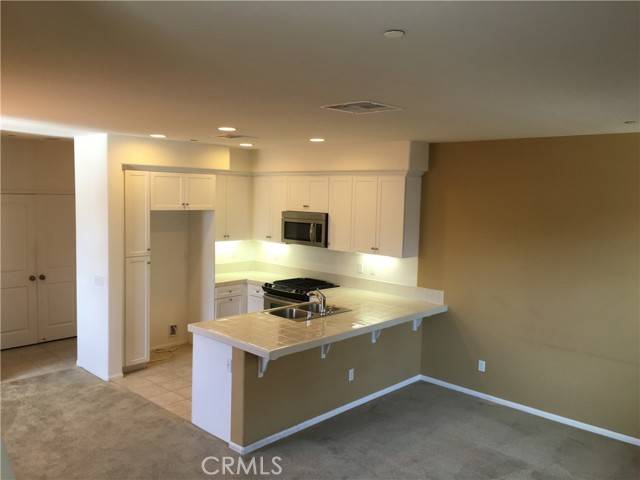 Covina, CA 91723,221 W Merlot DR