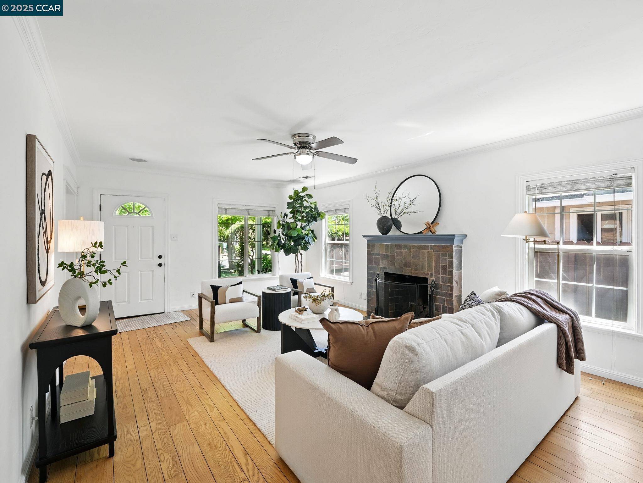 Concord, CA 94518,1487 Davis Ave