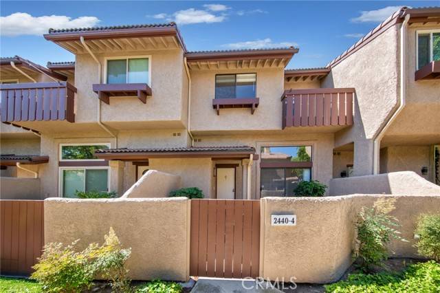 Simi Valley, CA 93065,2440 Chandler AVE 4