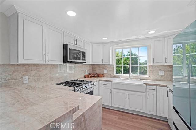 San Pedro, CA 90731,308 S Cabrillo AVE 3