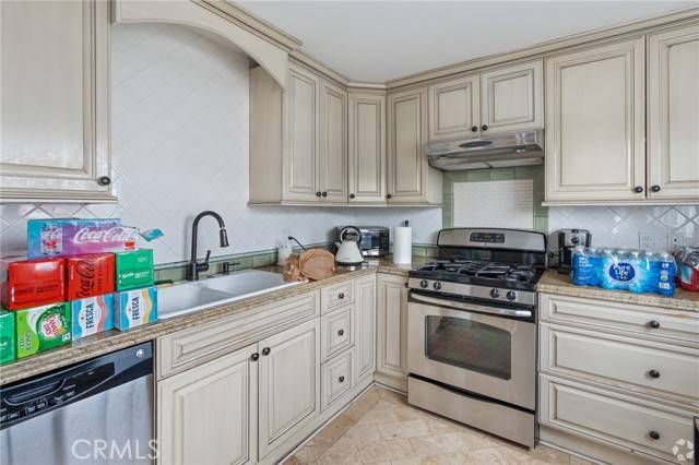 Van Nuys, CA 91401,6000 Woodman AVE A