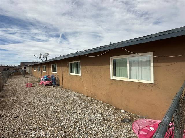 Adelanto, CA 92301,11895 White AVE