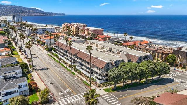 Redondo Beach, CA 90277,700 Esplanade 9