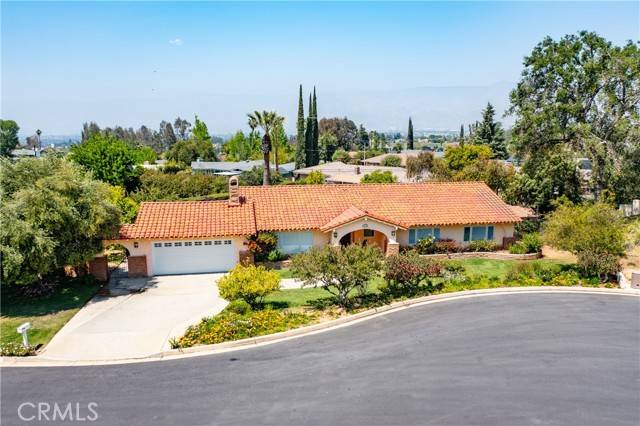 Redlands, CA 92373,645 Alta Loma DR