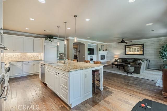 Murrieta, CA 92563,36702 Doreen DR