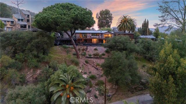 Topanga, CA 90290,19778 Grand View DR