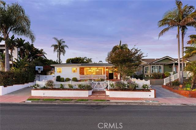 San Clemente, CA 92672,230 Esplanade