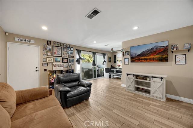 Yorba Linda, CA 92886,19836 White Spring LN