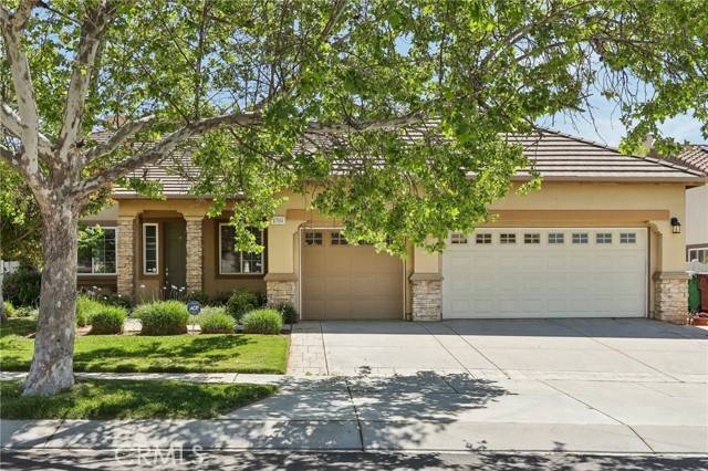 Beaumont, CA 92223,1704 Golden WAY