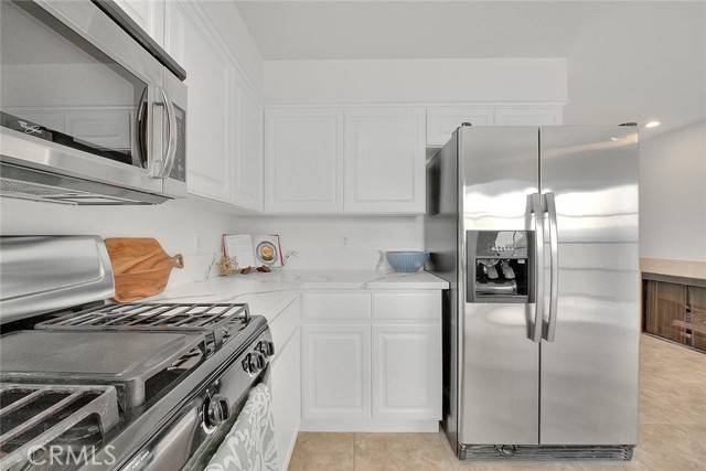 Lawndale, CA 90260,4315 W 145th ST 10