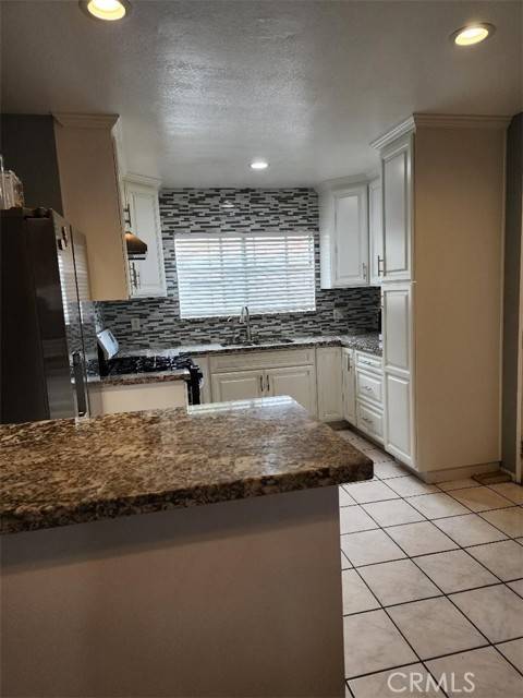 Inglewood, CA 90301,1009 Walnut ST