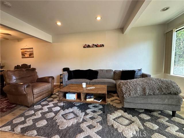 San Luis Obispo, CA 93401,680 Chorro ST 18