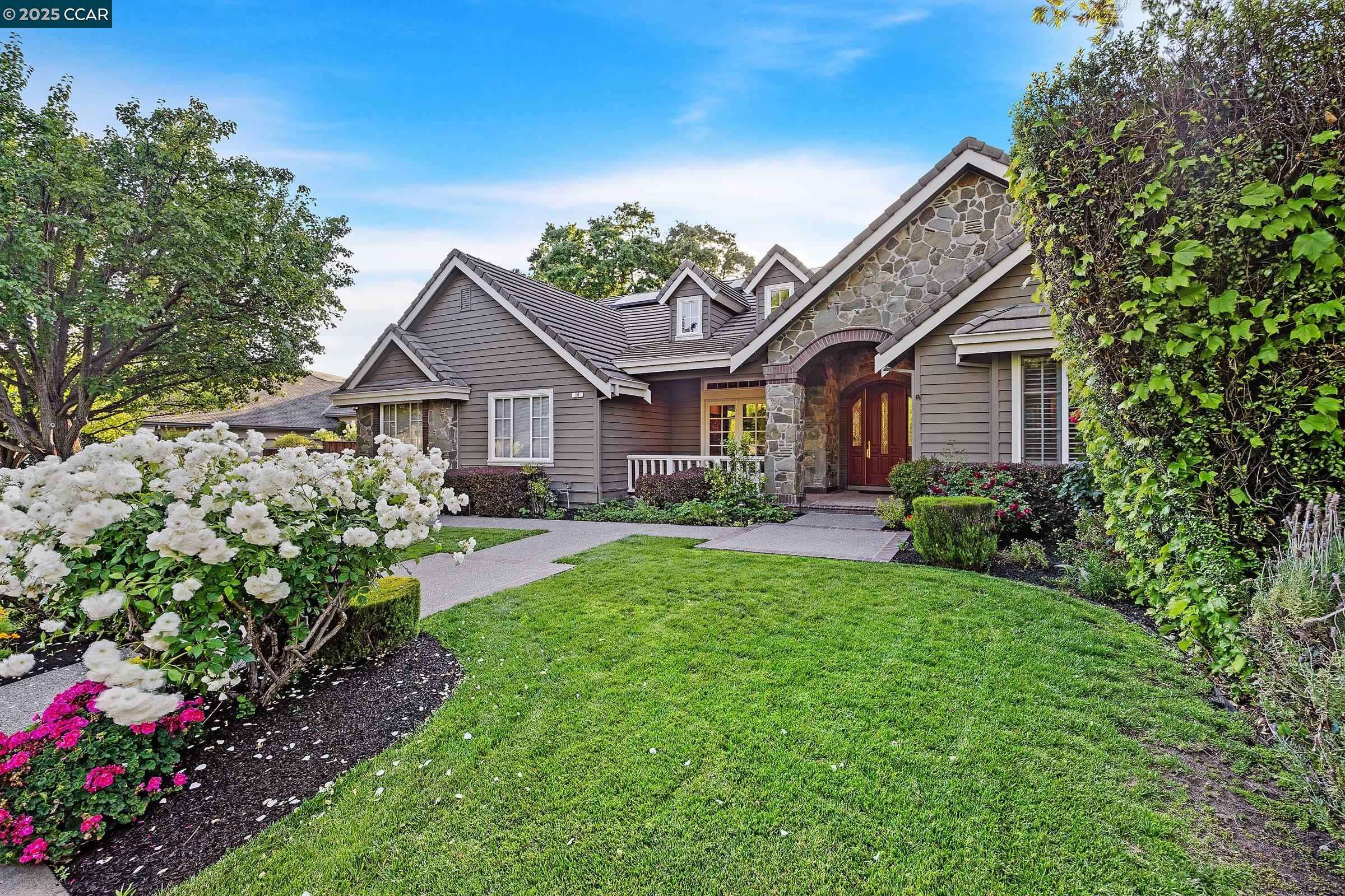 Danville, CA 94506,10 Woodside Dr