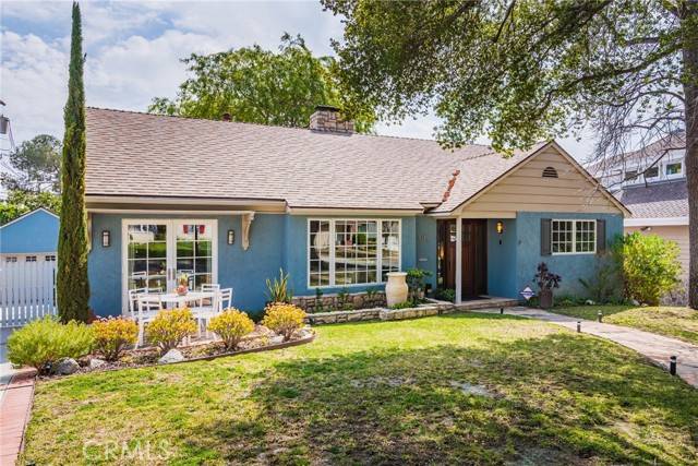 Glendale, CA 91208,1215 Oak Circle DR
