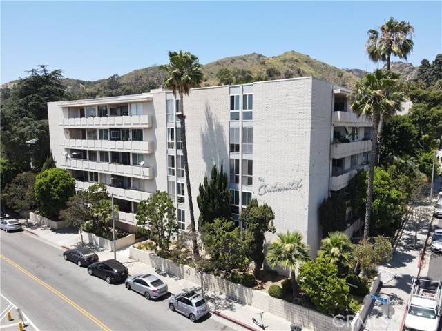 Los Angeles, CA 90046,7309 Franklin AVE 105