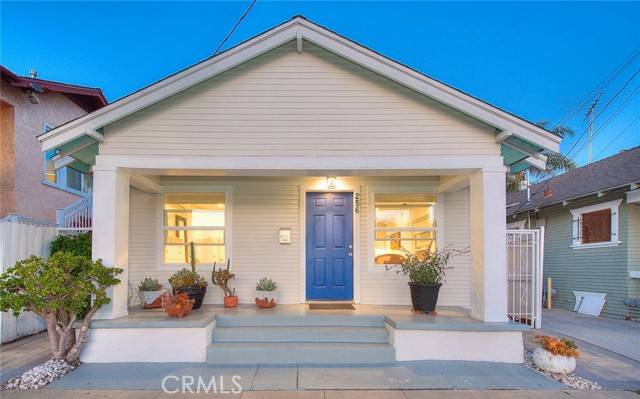 Long Beach, CA 90802,256 Falcon AVE