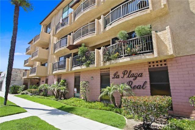 Long Beach, CA 90803,2015 E Broadway 204