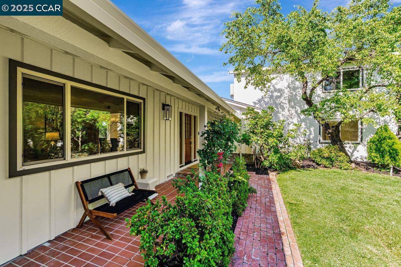 Lafayette, CA 94549,3338 Carlyle Ter