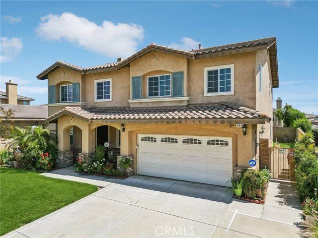 Fontana, CA 92336,16443 Pine Forest ST