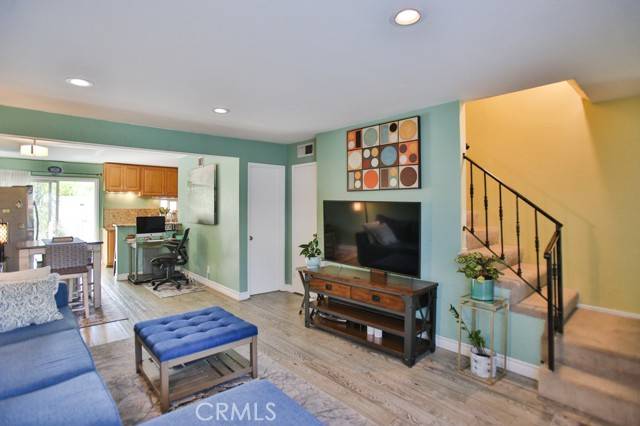Yorba Linda, CA 92886,4502 Bates DR