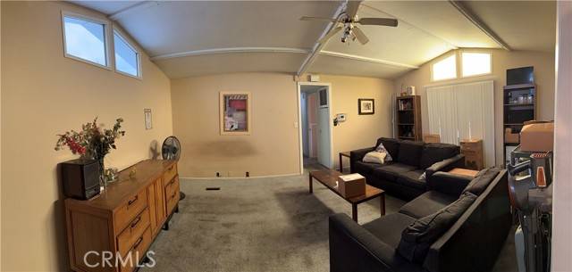 Chatsworth, CA 91311,21500 Lassen AVE 95