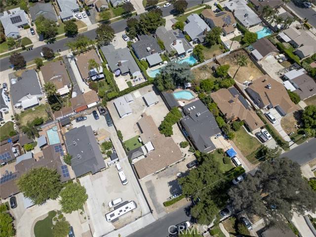 Van Nuys, CA 91405,7036 Ranchito AVE