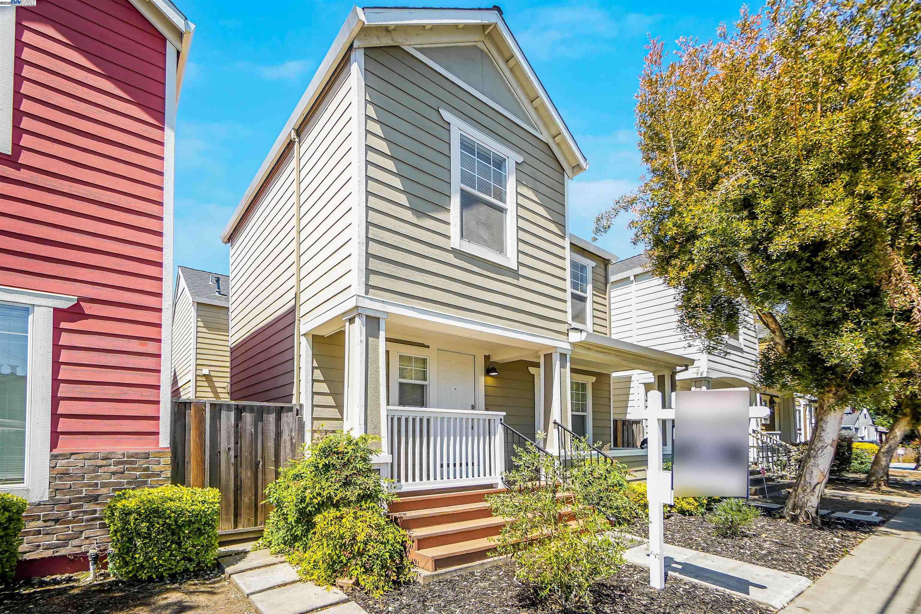 Hayward, CA 94541,24059 Alice St