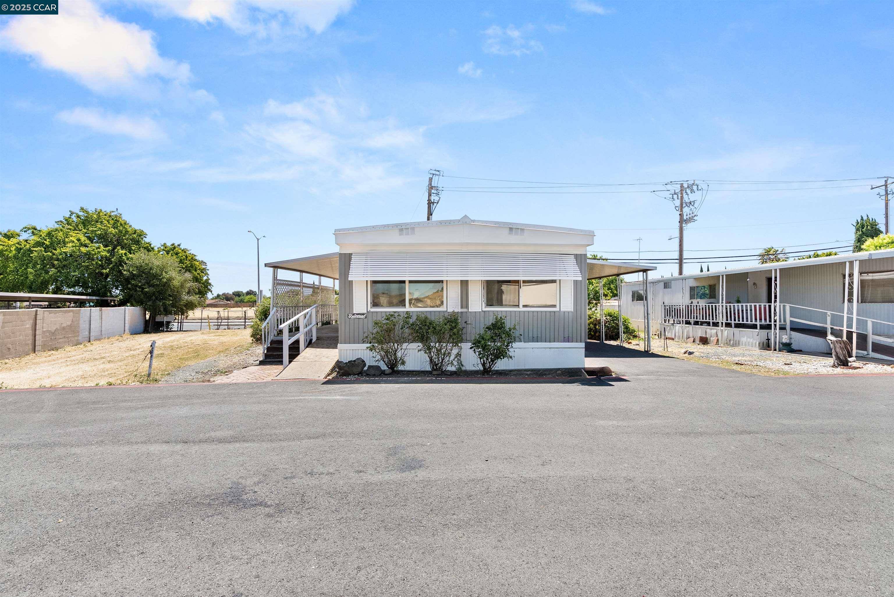 Antioch, CA 94509,3301 Buchanan Road 11