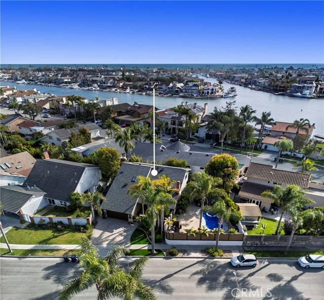 Huntington Beach, CA 92649,16561 Wanderer LN