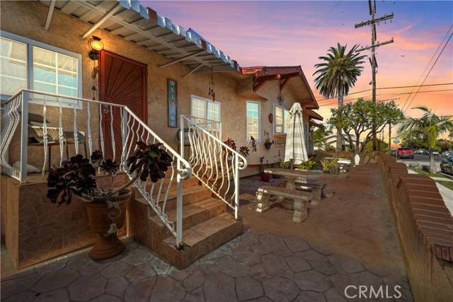 San Pedro, CA 90731,203 N Mesa ST