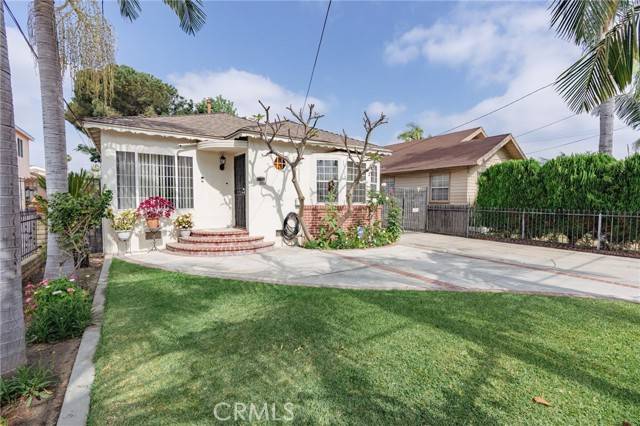 Huntington Park, CA 90255,5933 Fishburn AVE
