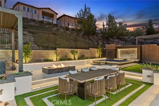 Porter Ranch, CA 91326,20535 W Bluebird CT