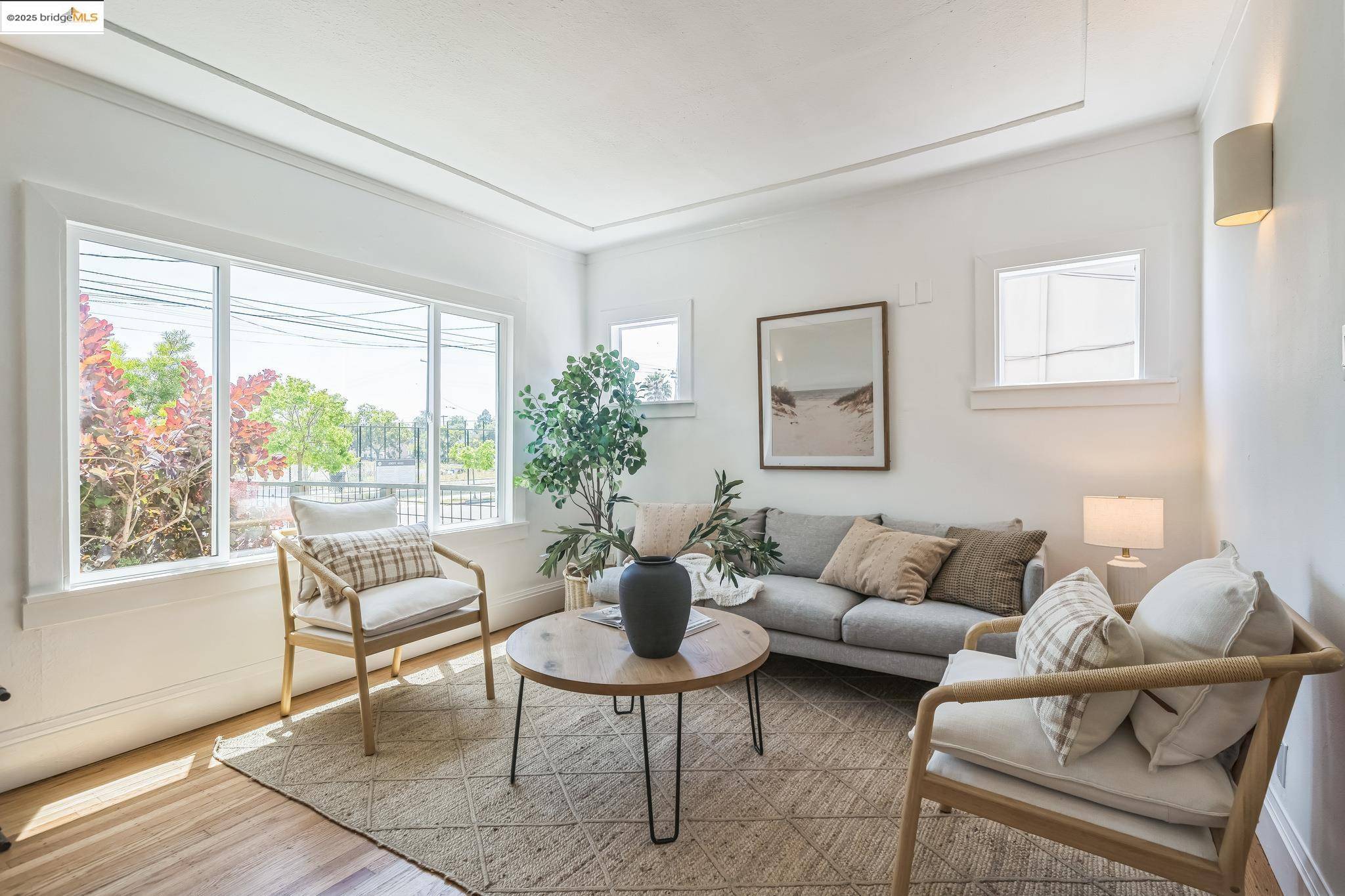 Berkeley, CA 94703,1515 Derby St