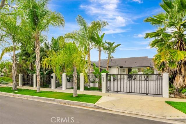 Sherman Oaks, CA 91423,4637 Nagle AVE