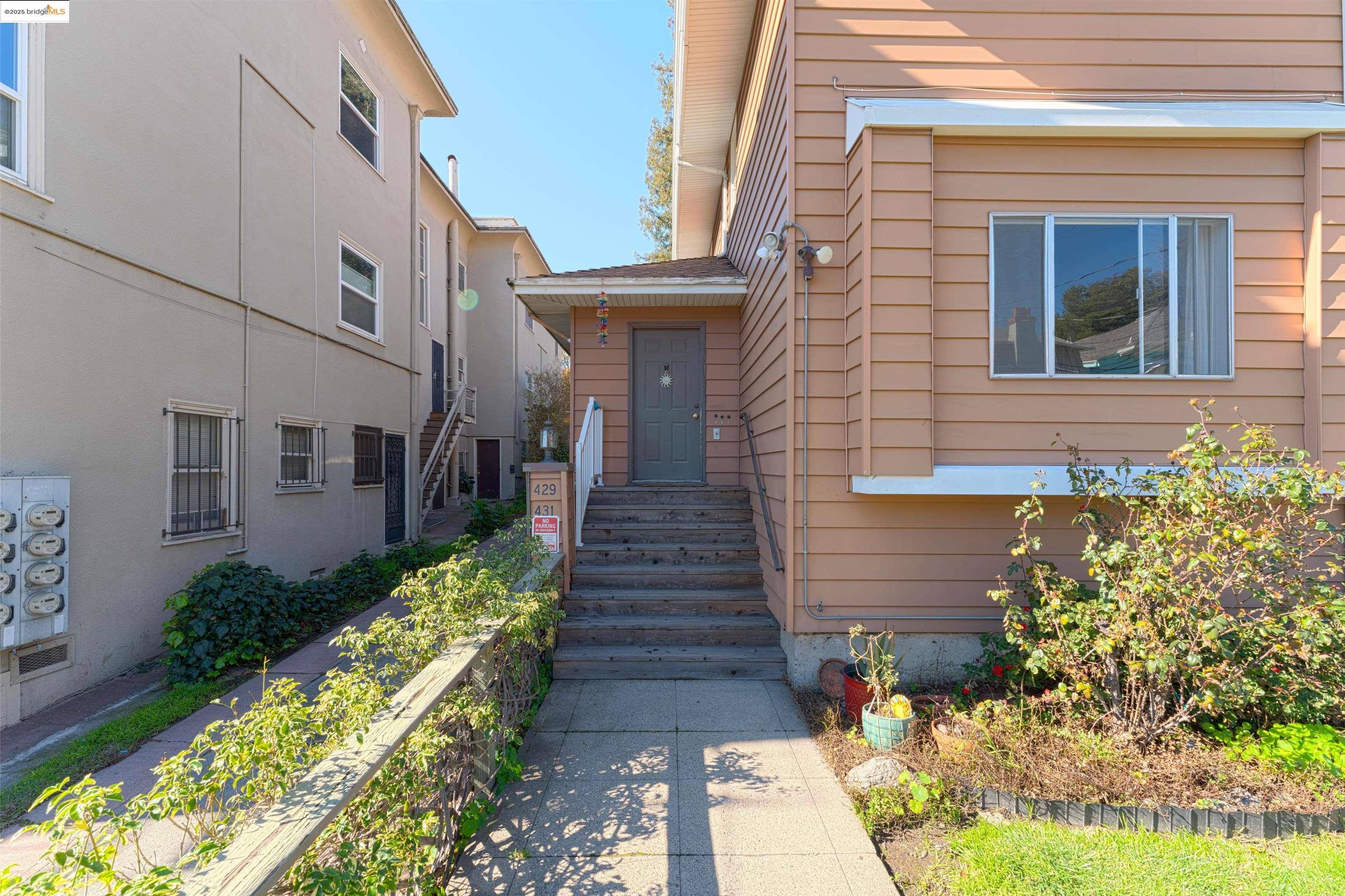 Oakland, CA 94610,429 Euclid Ave