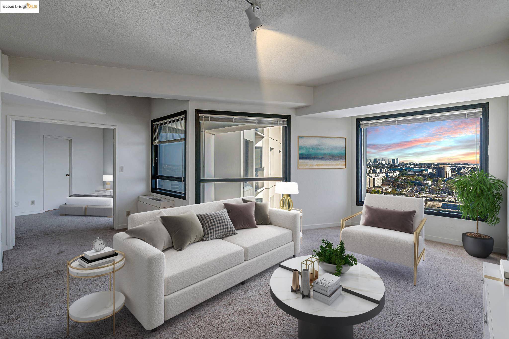 Emeryville, CA 94608,6363 Christie Avenue #1601