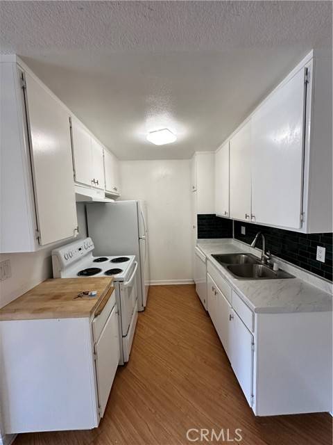 Santa Monica, CA 90404,1440 23rd ST 121
