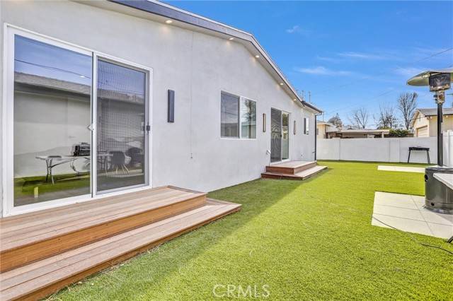 Winnetka, CA 91306,7445 Oakdale AVE