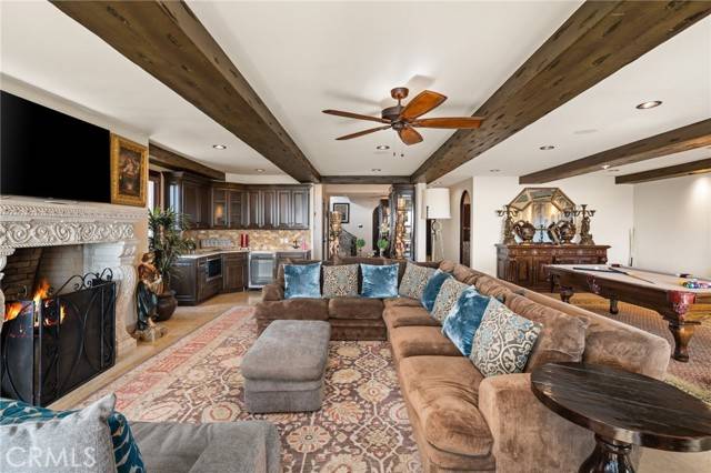 Long Beach, CA 90803,2 60th pl