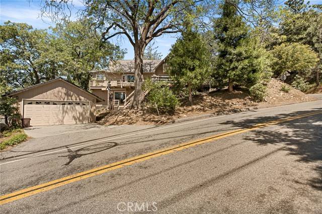 Lake Arrowhead, CA 92352,1295 Aleutian DR