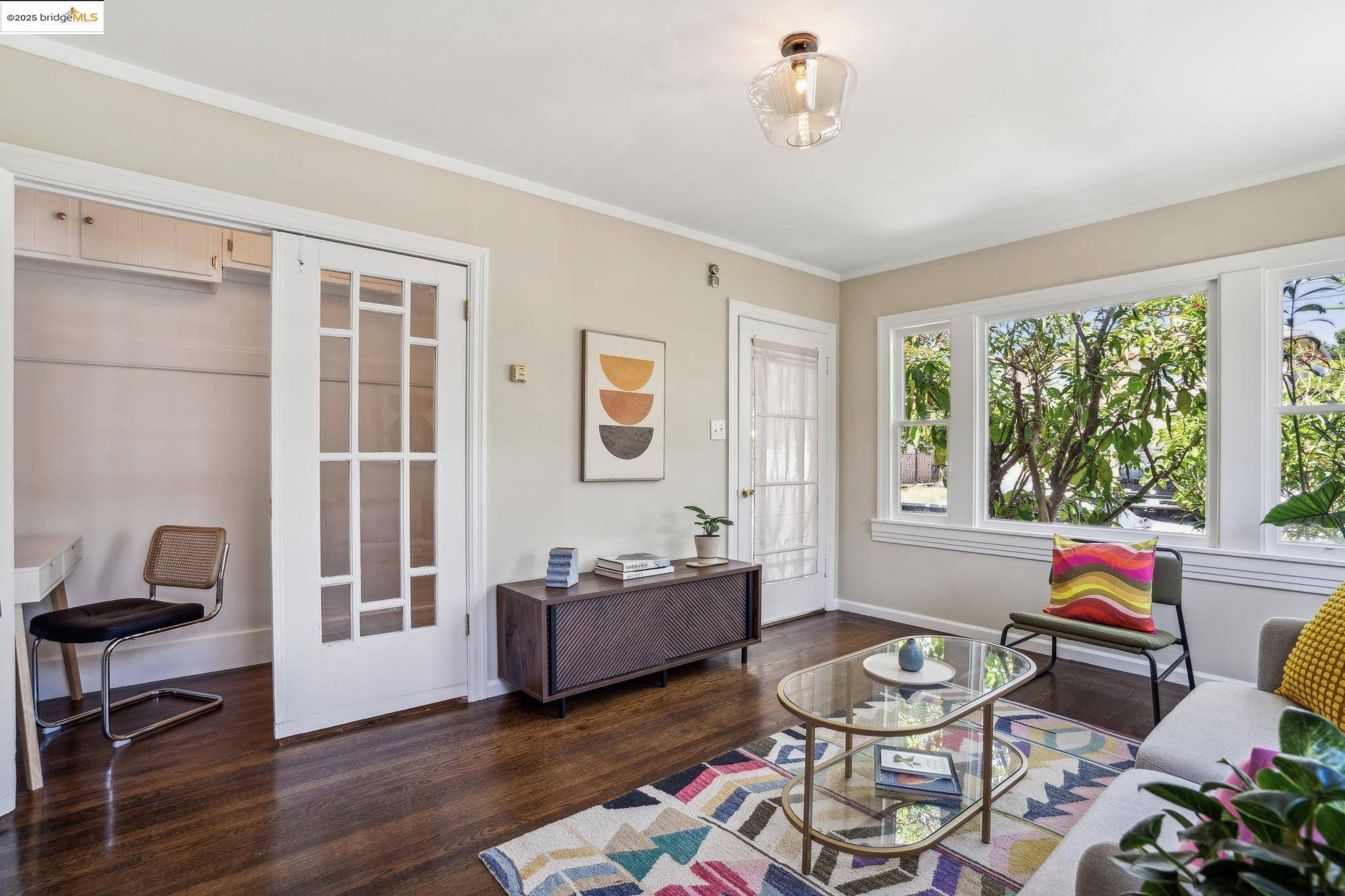 Oakland, CA 94619,3577 Brookdale AVE